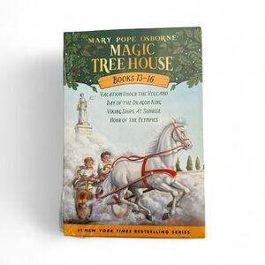 Brand New Sealed Magic Treehouse Kids Book Box Set Books 13-16 Chapter‎ Gift